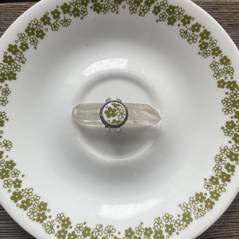 Corelle statement ring made from a broken plate.  Crazy Daisy